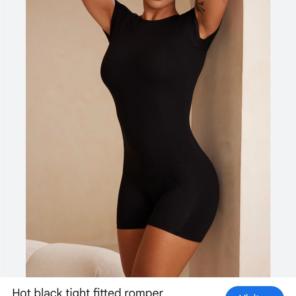 Black Fitted bodysuit Tammy hembrow collection